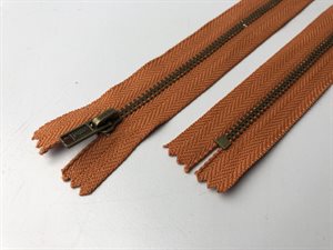Lynlås - brændt orange og ikke delbar, 15 cm
